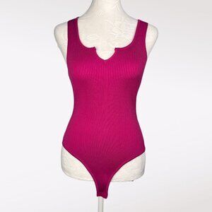 Happily Grey Ribbed Scoop V-Neck Neck Bodysuit Fuchsia Size Small